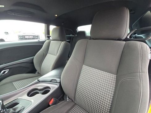 Used 2023 Dodge Challenger SXT w/ Blacktop Package image 16