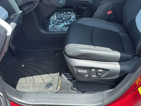 New 2026 Toyota Sienna XSE FWD image 27