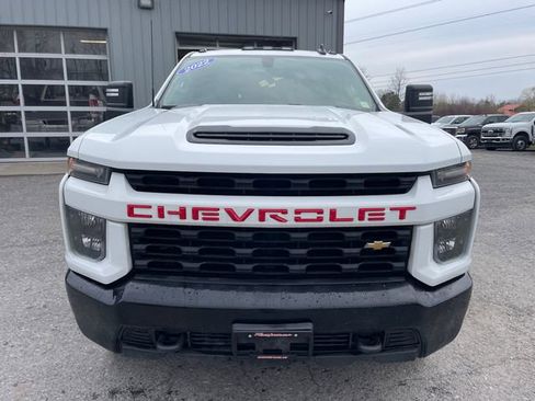 Used 2022 Chevrolet Silverado 2500 Custom w/ Custom Value Package AWD/4WD image 2