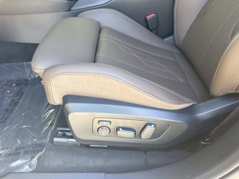 Used 2026 BMW X3 xDrive30 w/ M Sport Package AWD/4WD image 19
