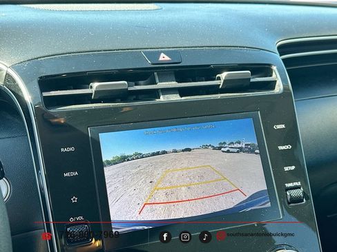 Used 2023 Hyundai Tucson SEL AWD/4WD image 16
