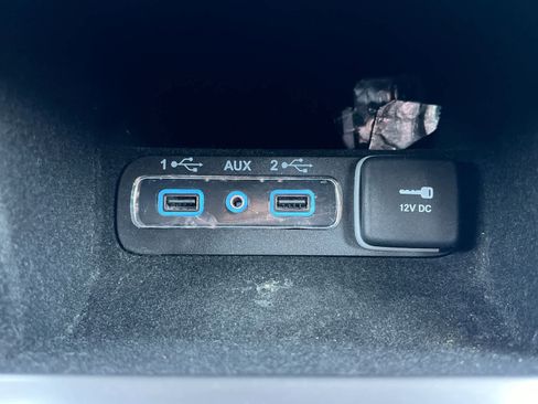 Used 2021 Jeep Grand Cherokee Laredo AWD/4WD image 29