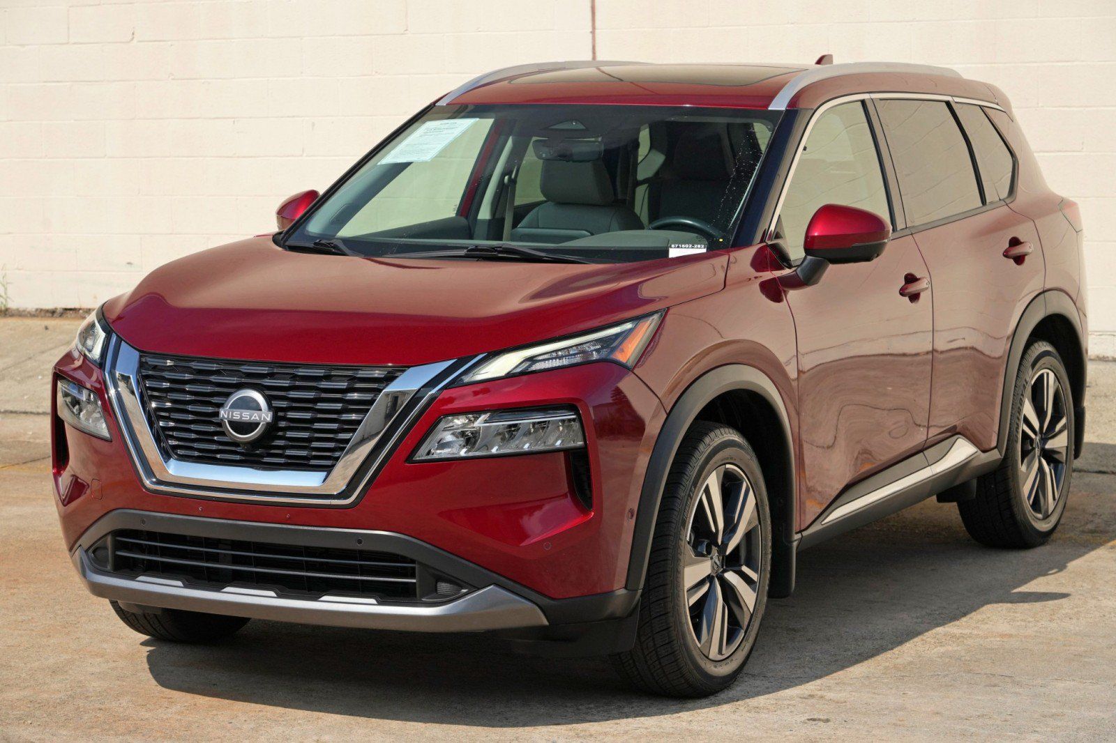 Used 2023 Nissan Rogue SL w/ SL Premium Package FWD image 45