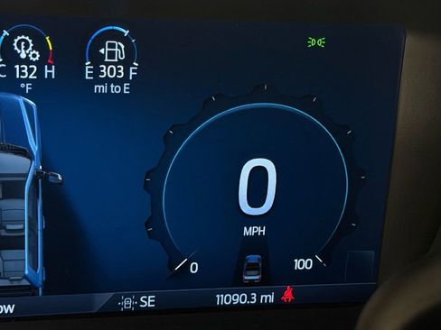 Used 2024 Ford F350 Platinum w/ FX4 Off-Road Package image 14