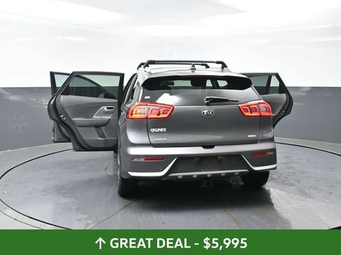 Used 2018 Kia Niro LX FWD image 56