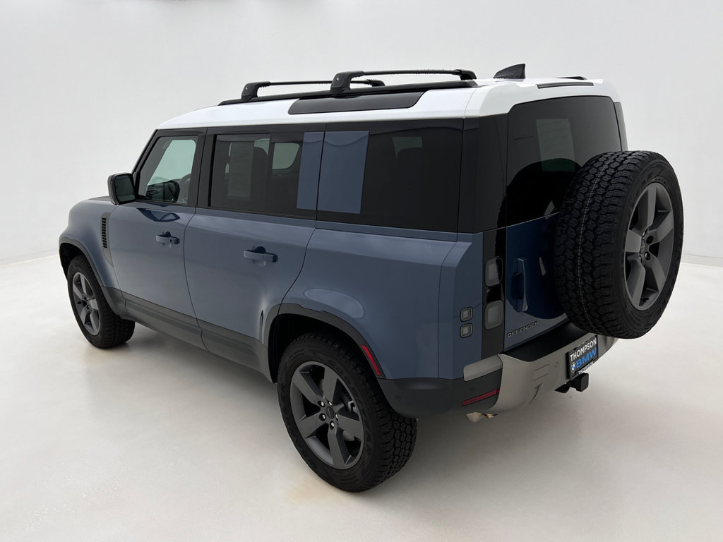 Used 2026 Land Rover Defender 110 S AWD/4WD image 9