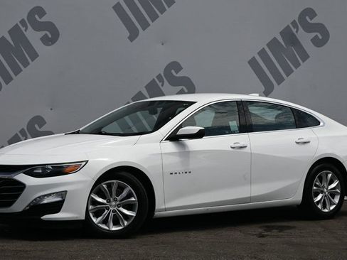 Used 2019 Chevrolet Malibu LT w/ Leather Package FWD image 1