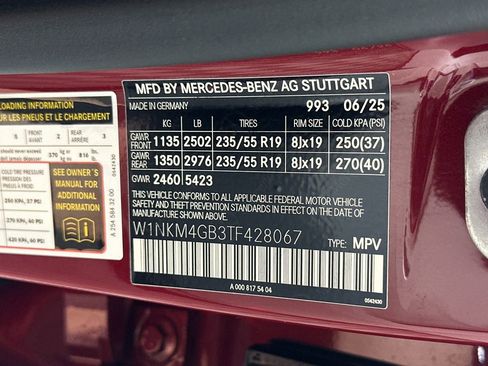 Certified 2026 Mercedes-Benz GLC 300 image 35