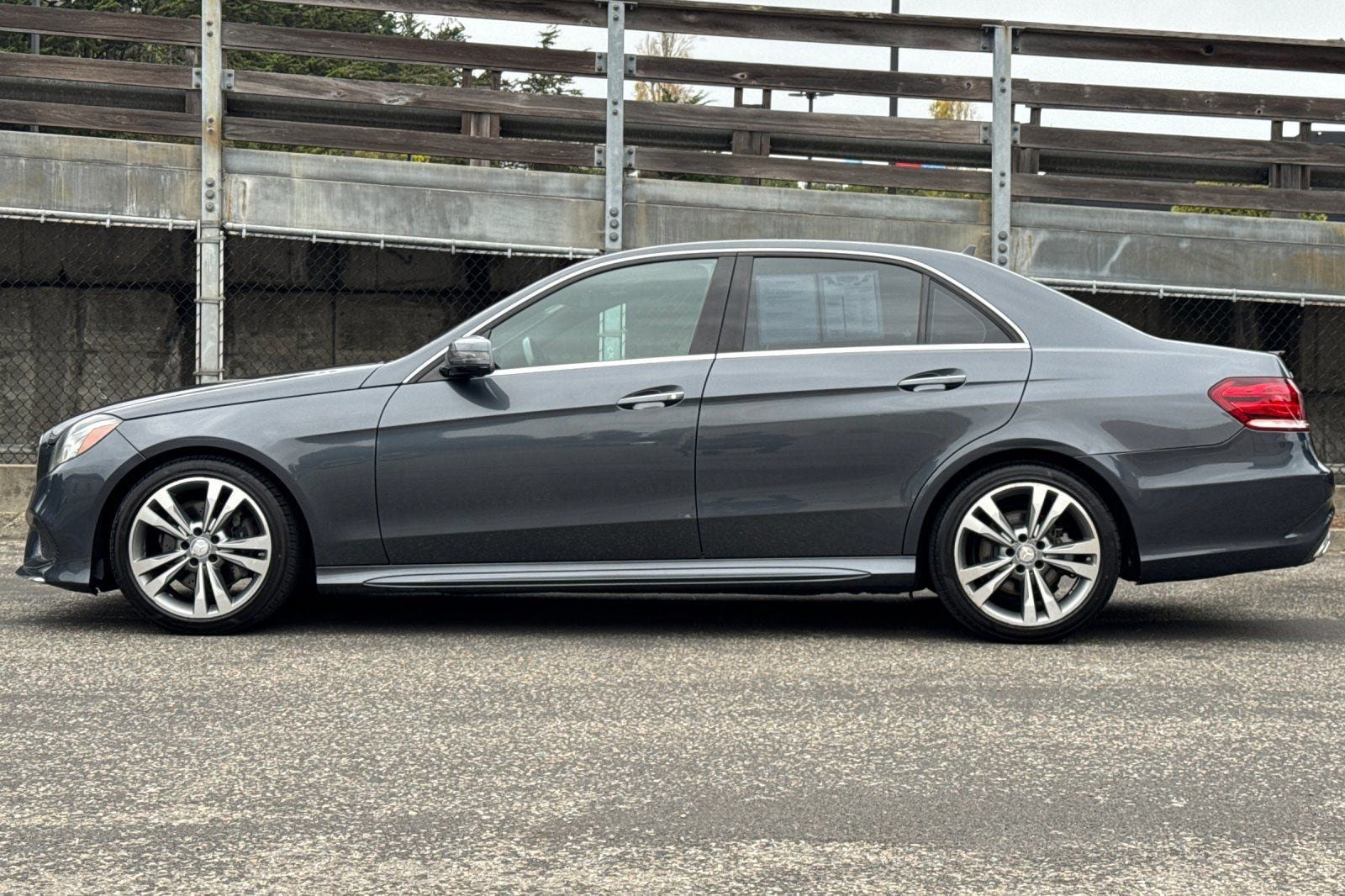 Used 2014 Mercedes-Benz E 350 Sedan image 8