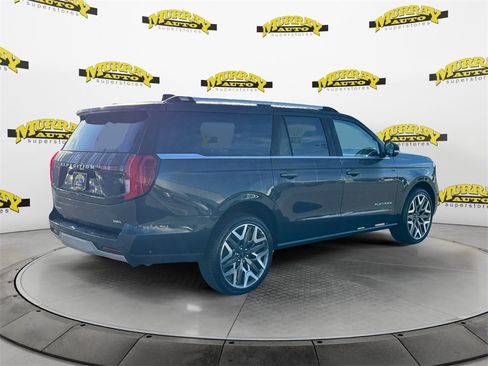 New 2025 Ford Expedition Max Platinum w/ Platinum Ultimate Package image 5