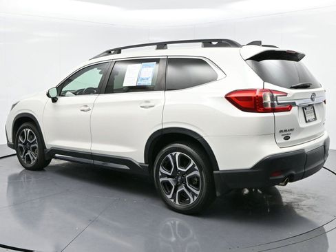 Used 2023 Subaru Ascent Limited image 5