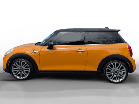Used 2015 MINI Cooper S FWD image 2