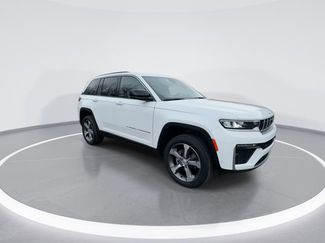 New 2026 Jeep Grand Cherokee Limited w/ Luxury Tech Group II video 2