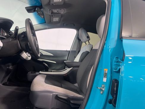 Used 2020 Chevrolet Bolt LT image 18