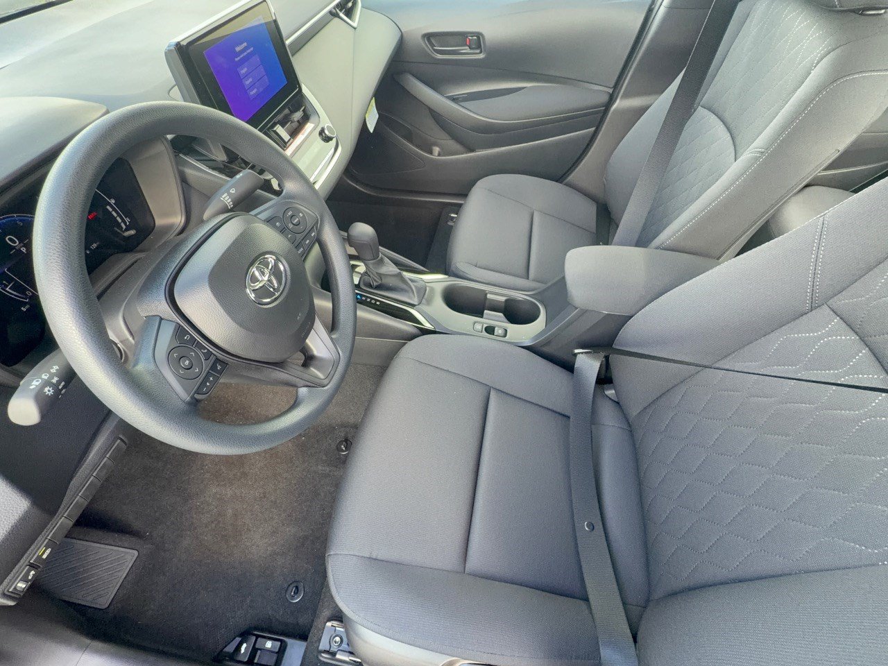 Certified 2026 Toyota Corolla LE FWD image 5
