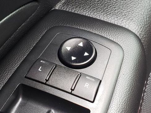 Used 2021 Dodge Durango SXT image 21