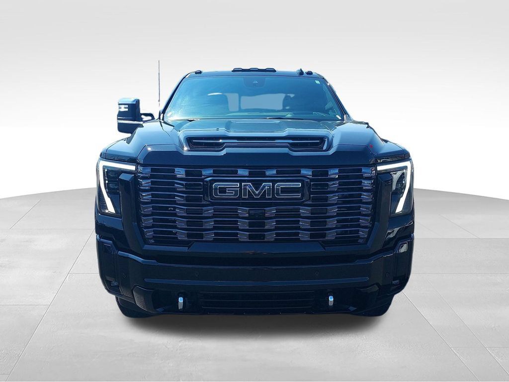 Used 2025 GMC Sierra 2500 Denali Ultimate AWD/4WD image 8