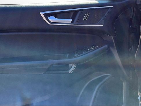 Used 2024 Ford Edge SEL w/ Convenience Package image 25