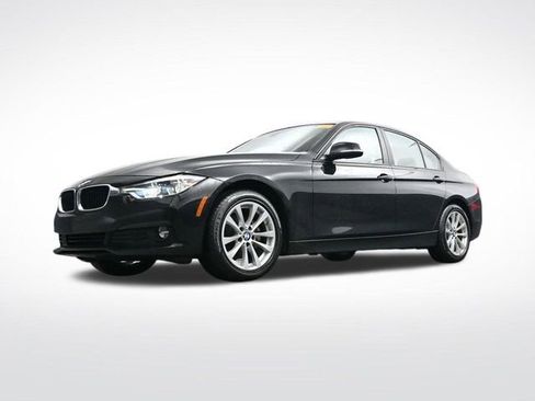 Used 2018 BMW 320i Sedan image 37