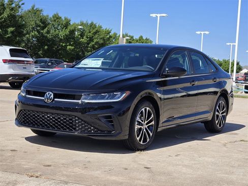 New 2025 Volkswagen Jetta Sport image 2