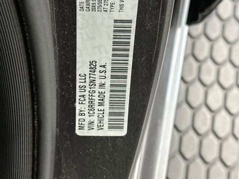 Used 2025 RAM 1500 Big Horn AWD/4WD image 12