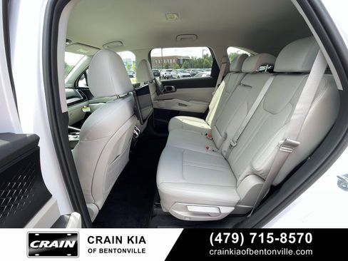 New 2025 Kia Sorento S image 29