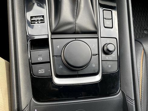 Used 2025 MAZDA CX-50 AWD 2.5 Hybrid w/ Weather Package image 25