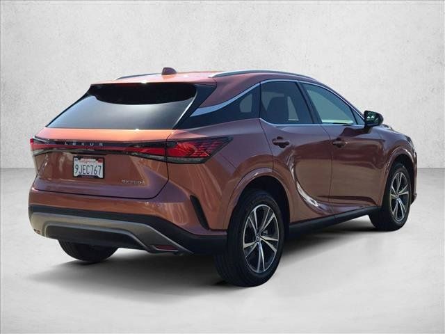 Used 2024 Lexus RX 350 Premium w/ Convenience Package FWD image 5