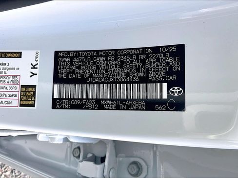 New 2026 Toyota Prius Plug-In Hybrid FWD image 17