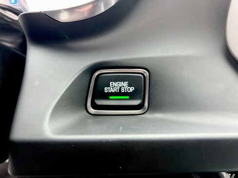 Used 2020 Chevrolet Camaro SS image 15