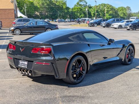 Used 2017 Chevrolet Corvette Stingray Coupe w/ Carbon Flash Badge Package image 9