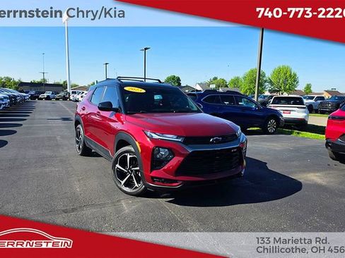 Used 2023 Chevrolet TrailBlazer RS FWD image 1