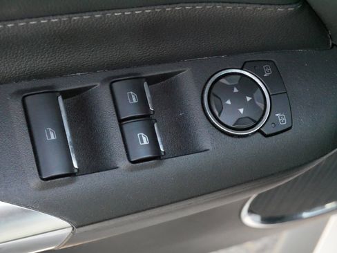 Used 2023 Ford Mustang Premium image 19