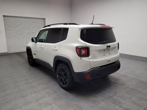 Used 2020 Jeep Renegade Altitude FWD image 5