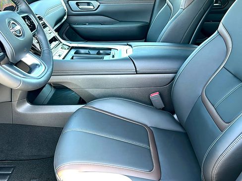 New 2026 Nissan Armada SL AWD/4WD image 10