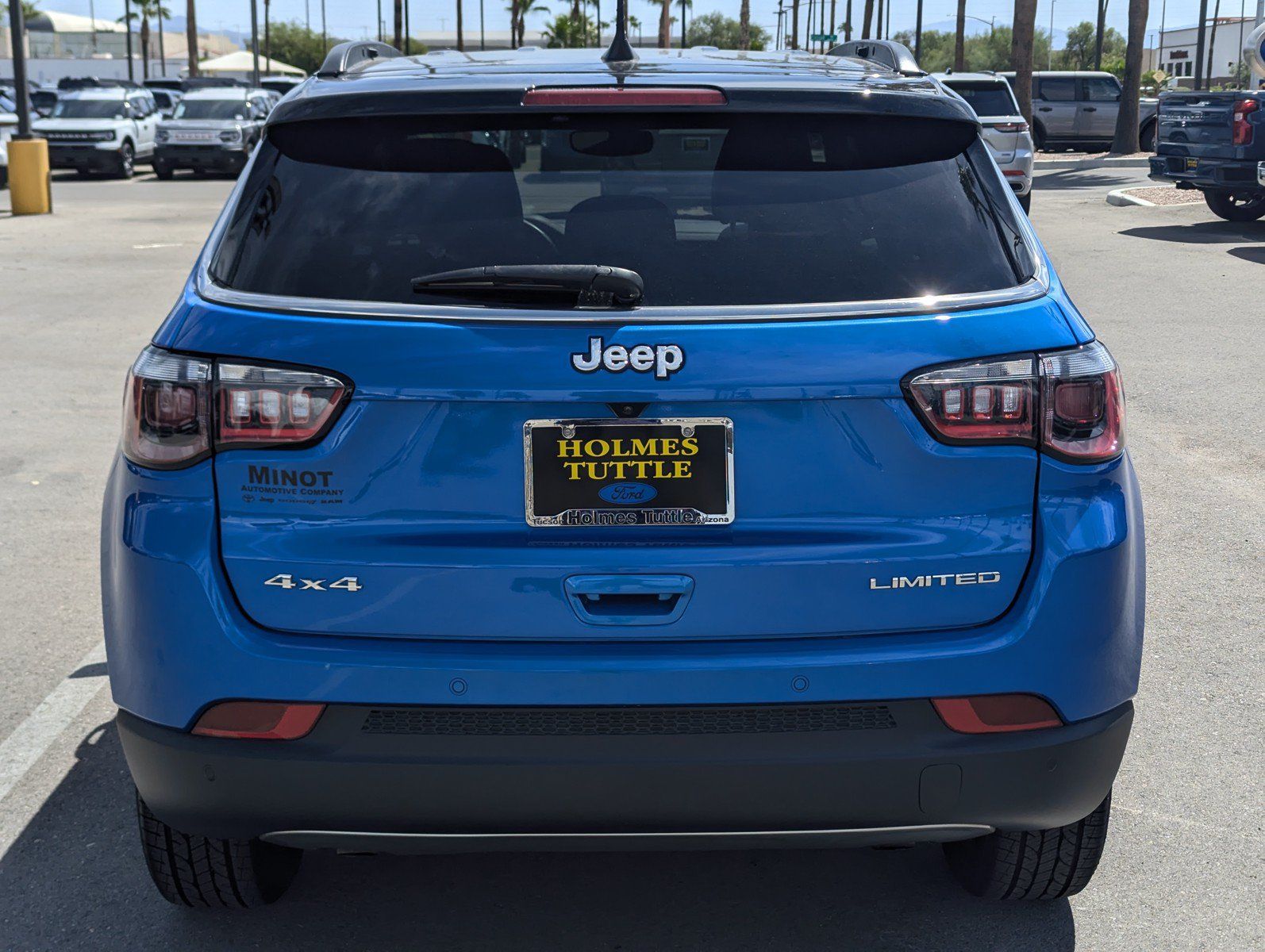 Used 2024 Jeep Compass Limited AWD/4WD image 3