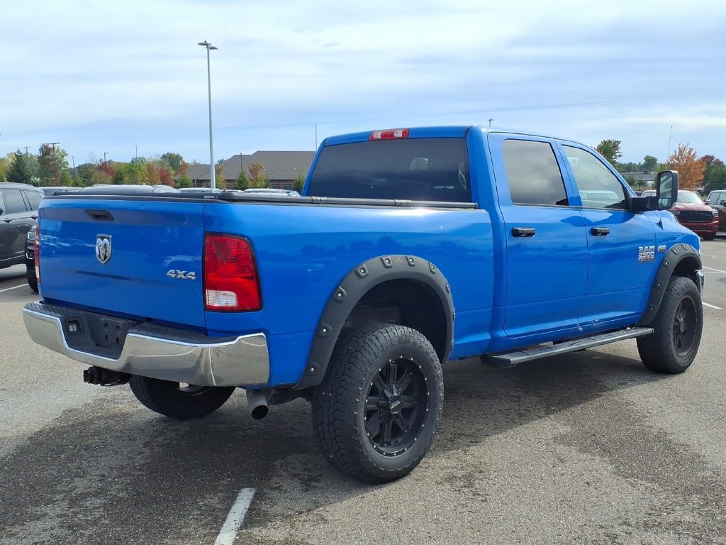 Used 2018 RAM 2500 Tradesman w/ Chrome Appearance Group AWD/4WD image 4