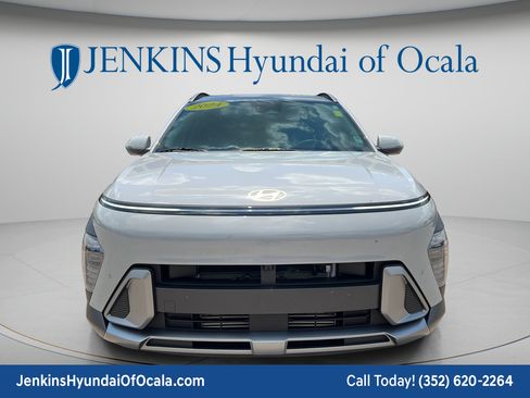 Certified 2024 Hyundai Kona Limited FWD image 8