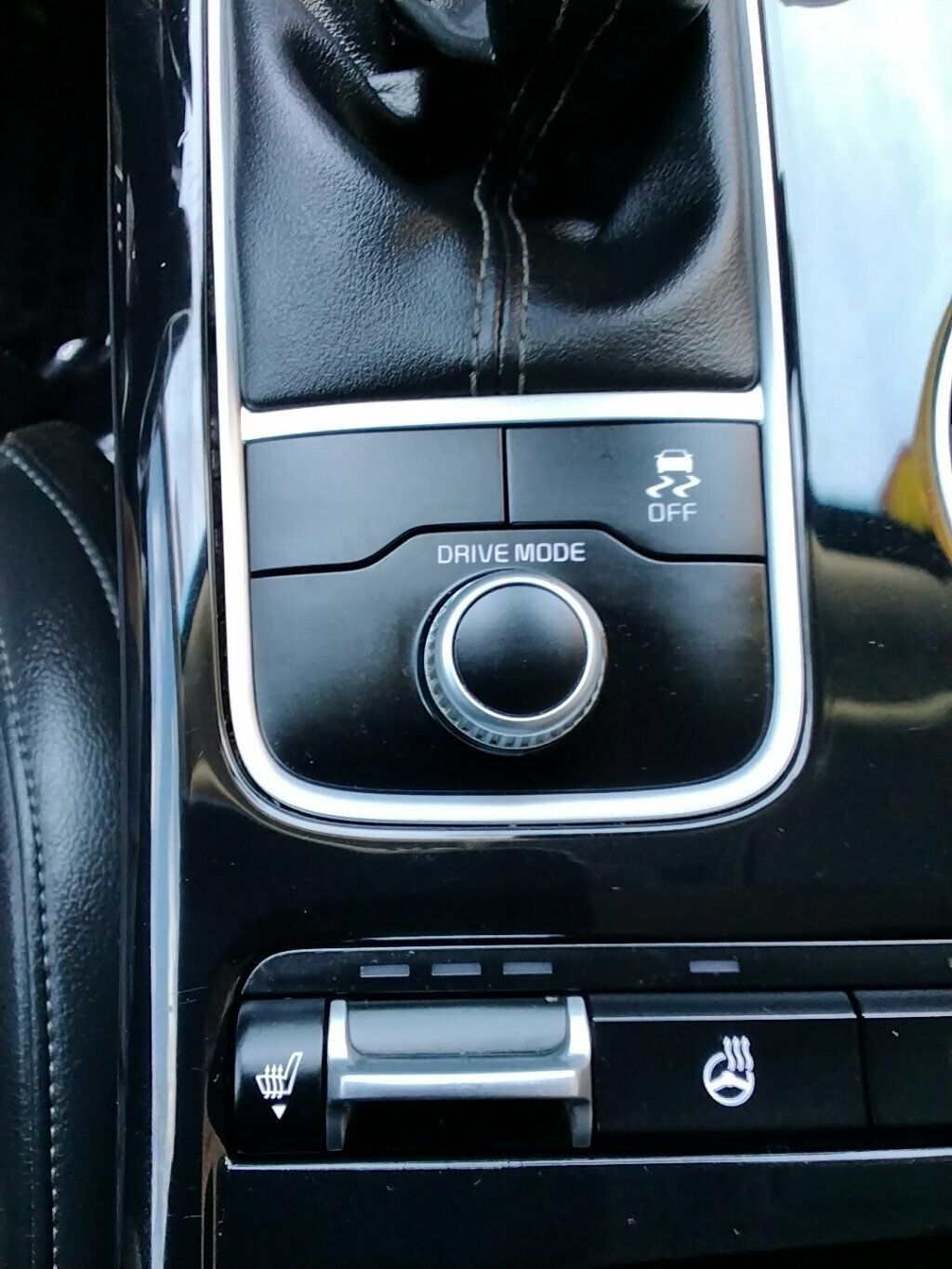 Used 2019 Kia Stinger AWD/4WD image 27