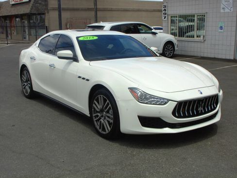 Used 2018 Maserati Ghibli RWD image 6