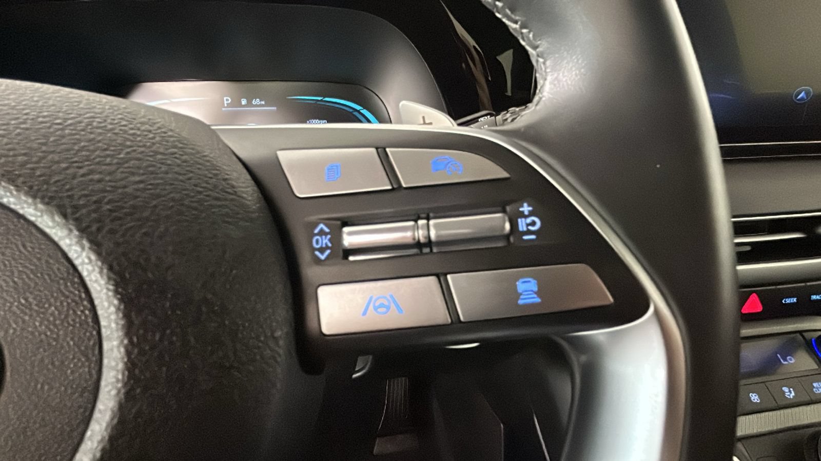 Used 2025 Hyundai Palisade SEL FWD image 19
