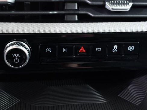 New 2026 Ford Explorer Active AWD/4WD image 30