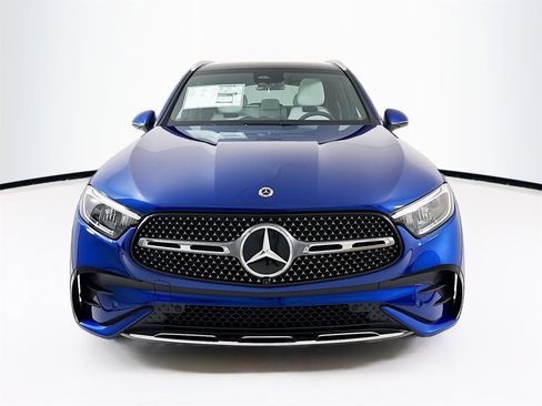 New 2026 Mercedes-Benz GLC 350e 4MATIC image 2