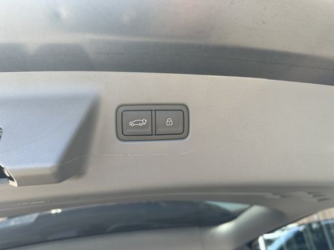 Used 2024 Hyundai Santa Fe Calligraphy AWD/4WD image 45