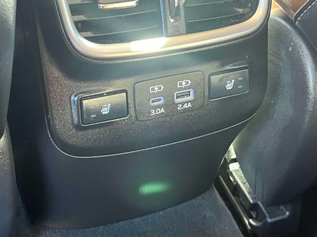 Used 2023 Subaru Outback Touring XT AWD/4WD image 18