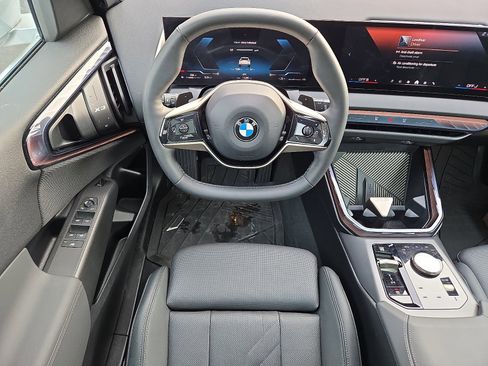 Used 2025 BMW X3 xDrive30i w/ Convenience Package image 12