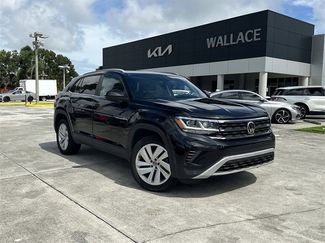 Used 2021 Volkswagen Atlas Cross Sport SE w/ Panoramic Sunroof Package video 1
