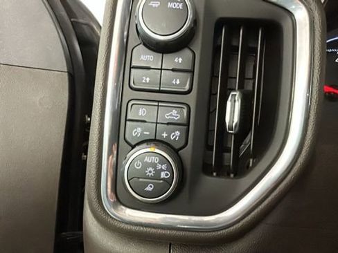 Used 2020 Chevrolet Silverado 1500 LT Trail Boss AWD/4WD image 18