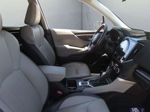Used 2020 Subaru Forester Limited w/ Popular Package #3 AWD/4WD image 6