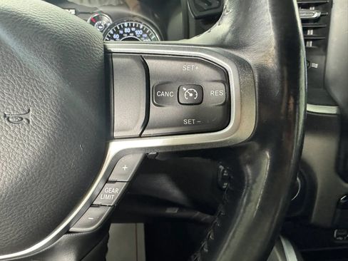 Used 2020 RAM 1500 Big Horn AWD/4WD image 16
